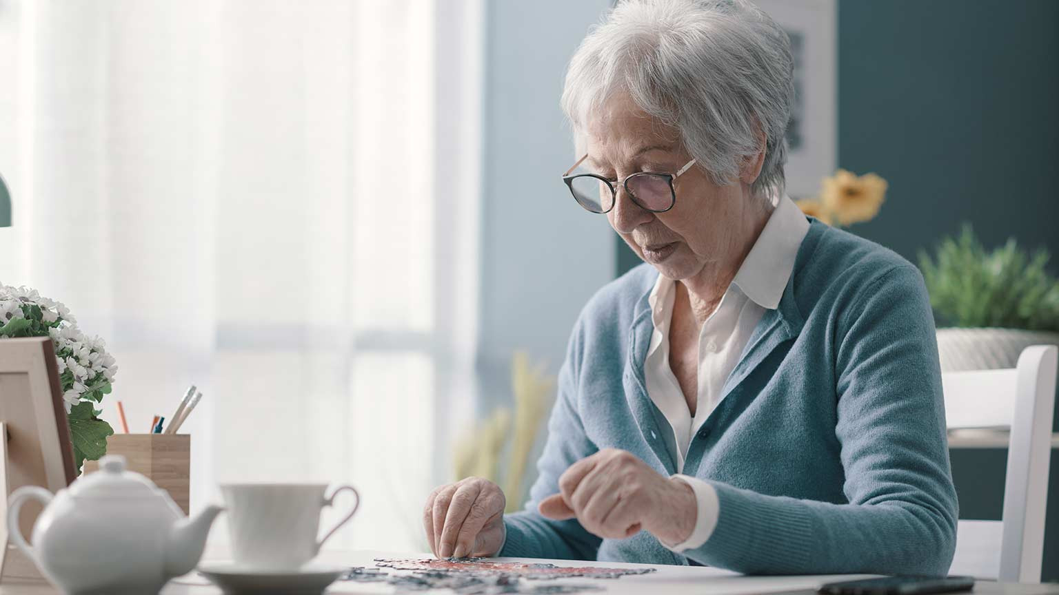 CRISTA Senior Living Blog - Elderly woman playing memory game
